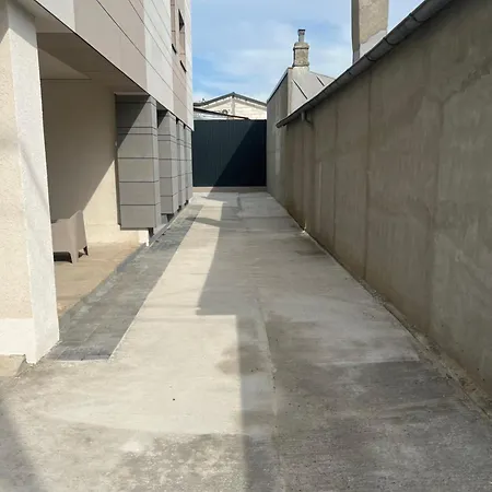 Apartament Everest 33 Ap 4 Bucureşti